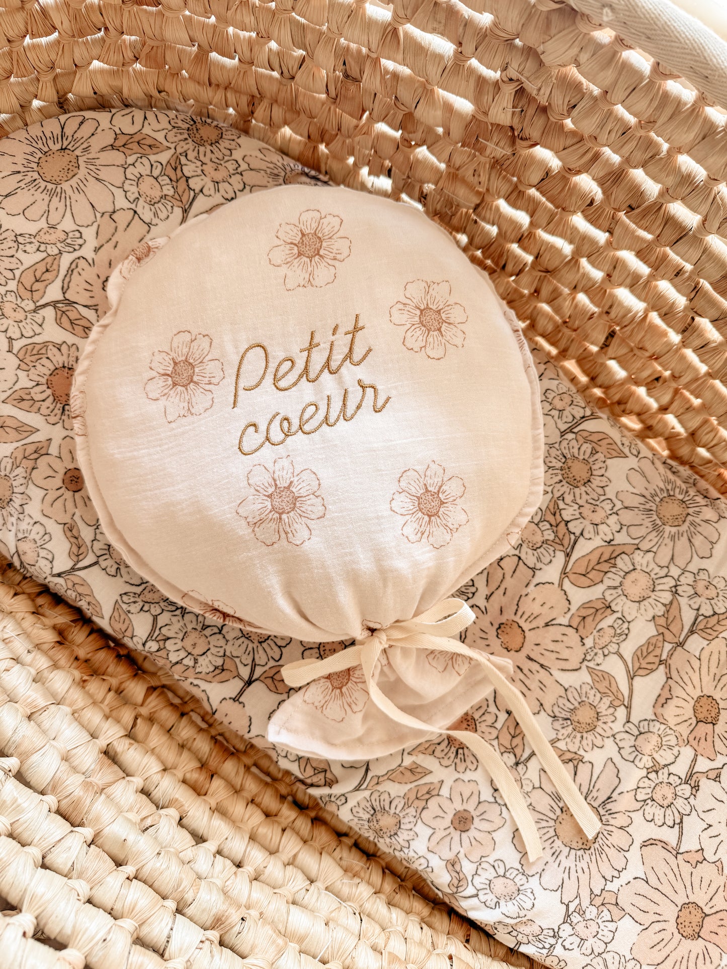 Ballon mural - fleurs de pommier