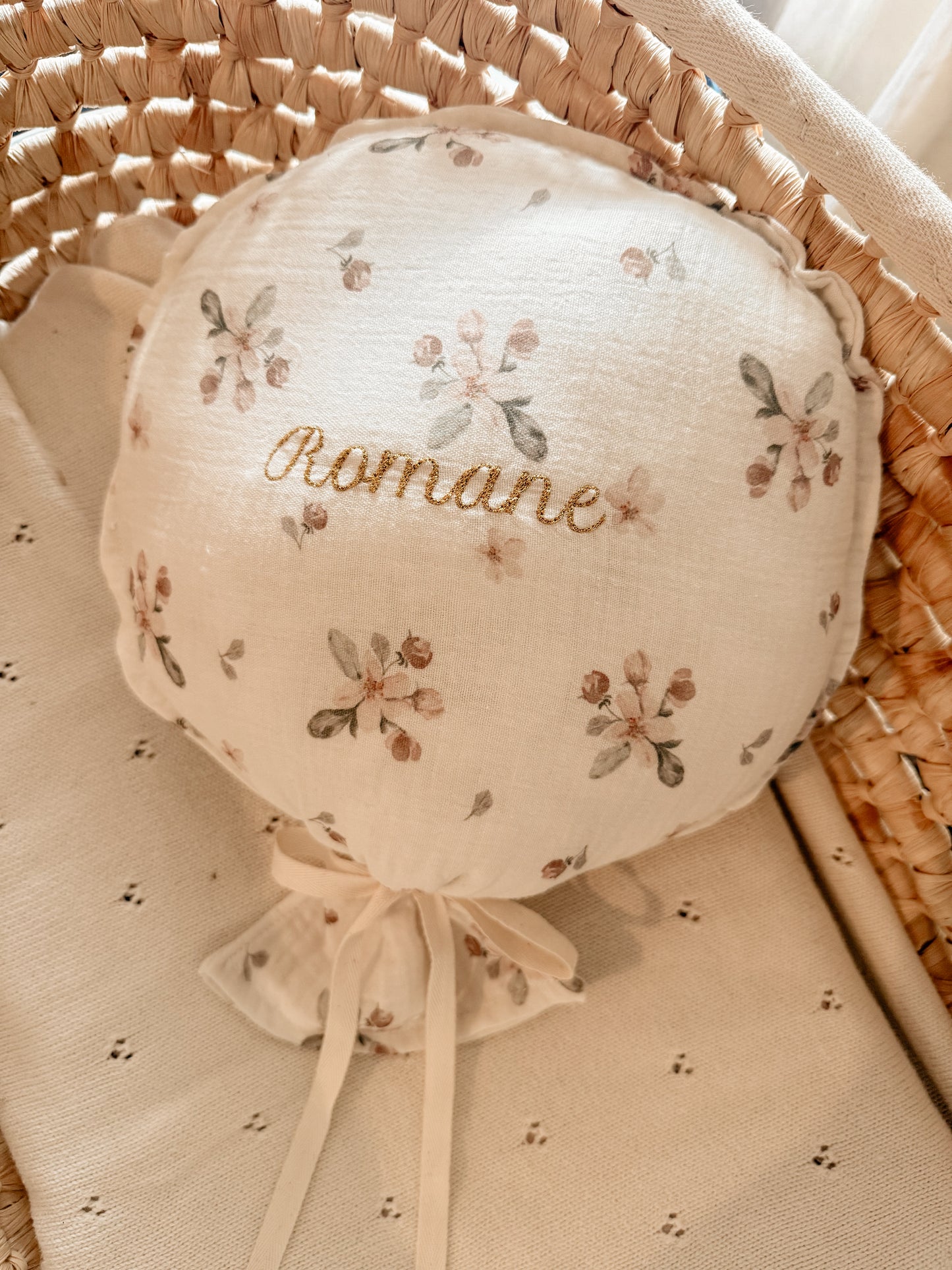 Ballon mural - fleurs de pommier