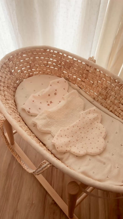 Bavoir pétales - À COMPOSER 🌼